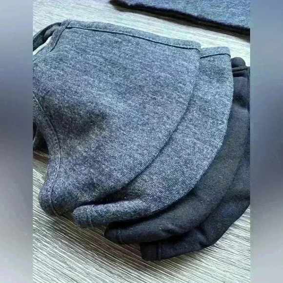 Nordstrom Black Gray Adult Washable Mask  With 2 Travel Bags  & 8pc Masks - Picture 4 of 5